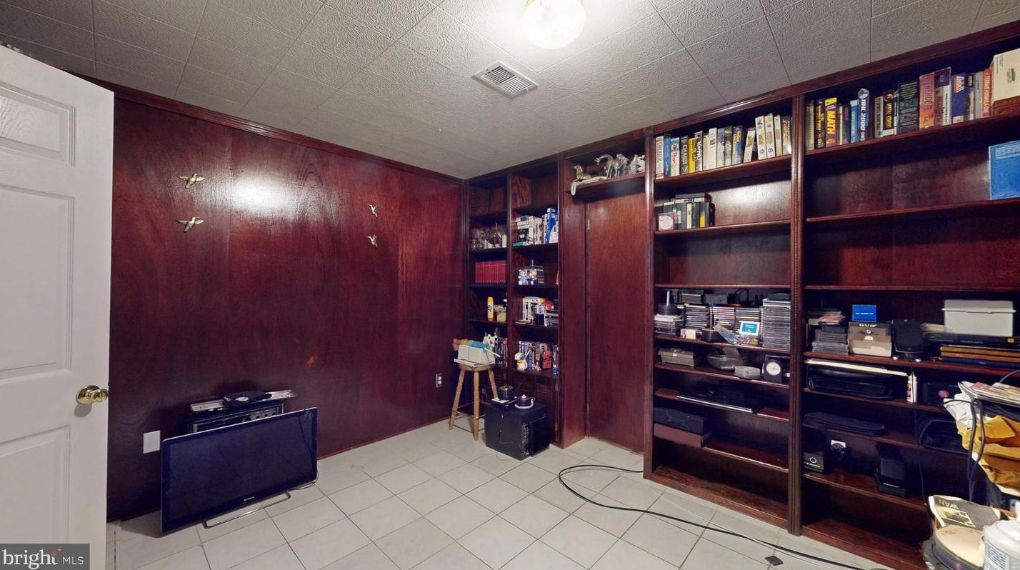 2113 Alleva Ct, Accokeek MD 20607-3254 exterior