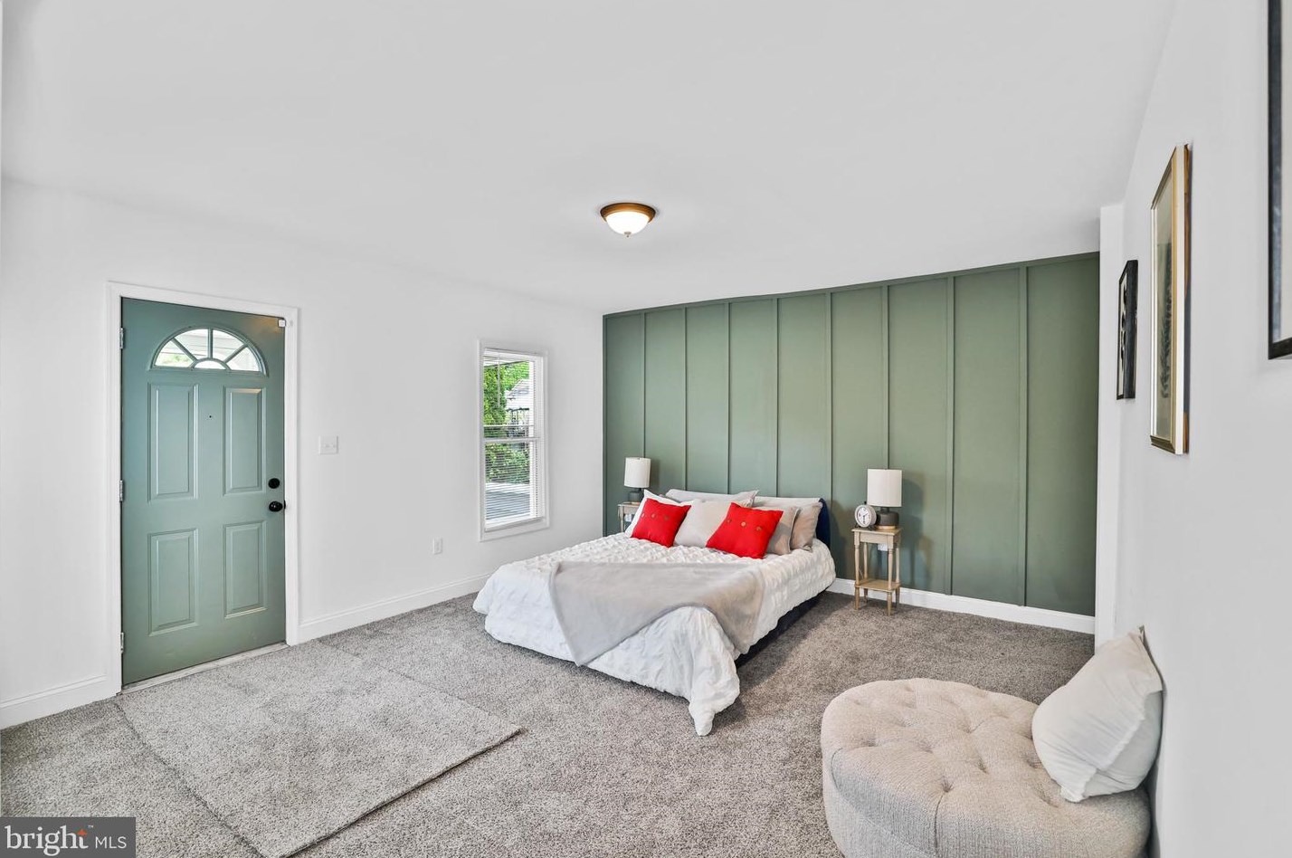 5818 Crown St, Capitol Heights MD 20743-2005 exterior