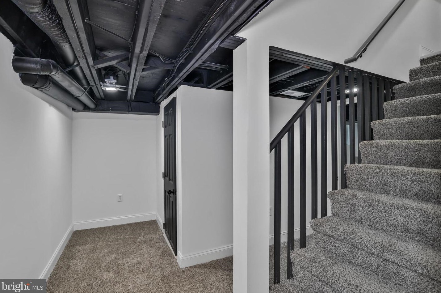 5818 Crown St, Capitol Heights MD 20743-2005 exterior