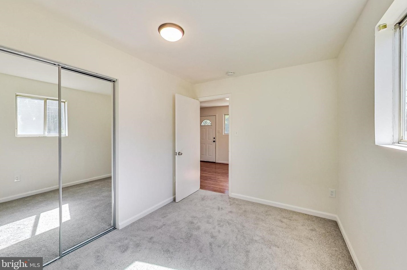 1011 Iago Ave, Capitol Heights MD 20743-3916 exterior