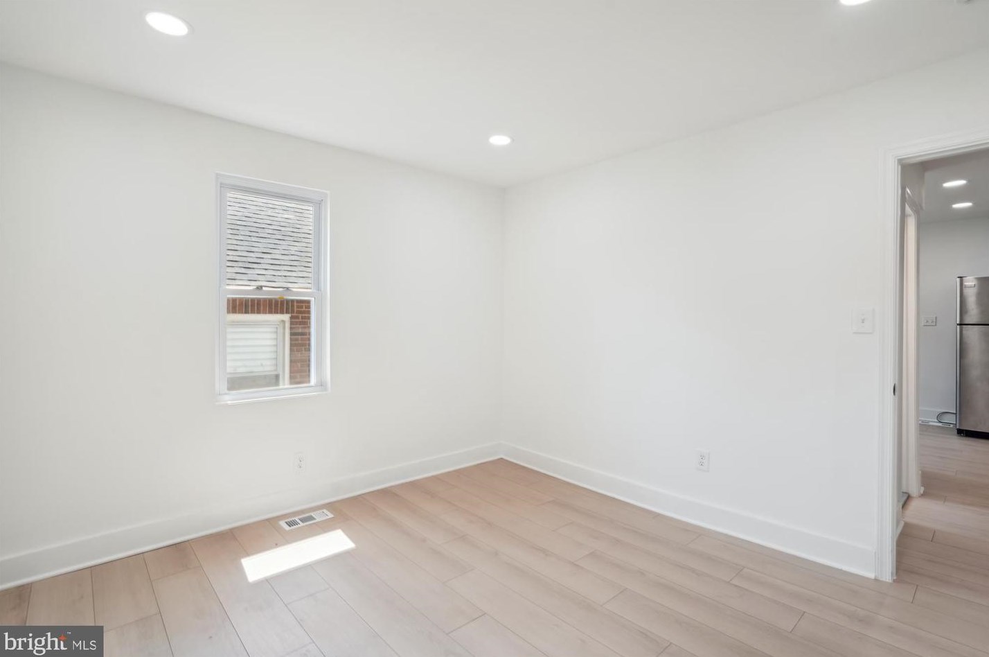 5027 Fable St, Capitol Heights MD 20743-4020 exterior