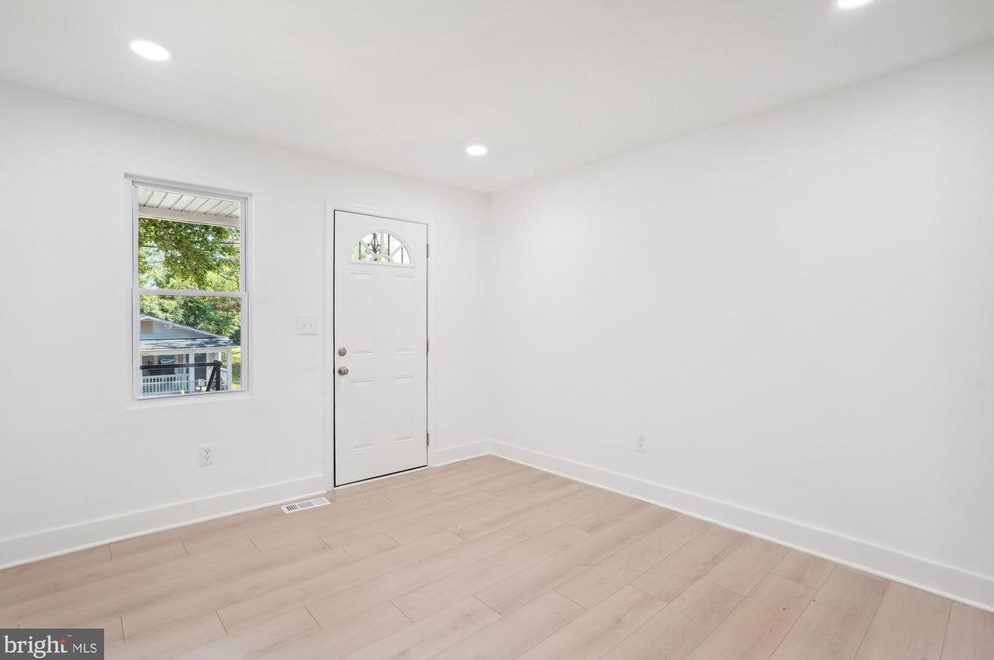 5027 Fable St, Capitol Heights MD  20743-4020 exterior