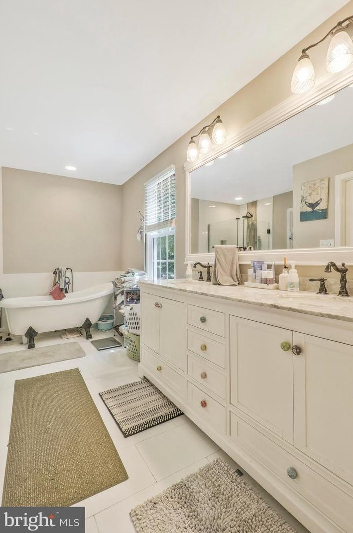 500 Dobbin Ct, Accokeek MD 20607-2037 exterior