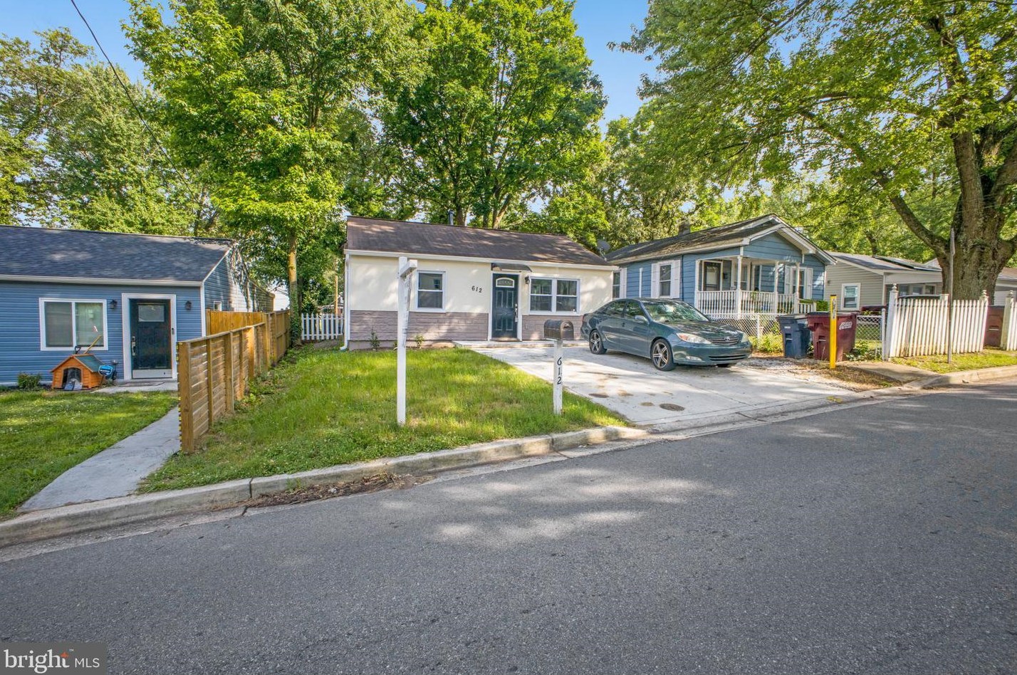 612 Drum Ave, Capitol Heights MD 20743-3950 exterior