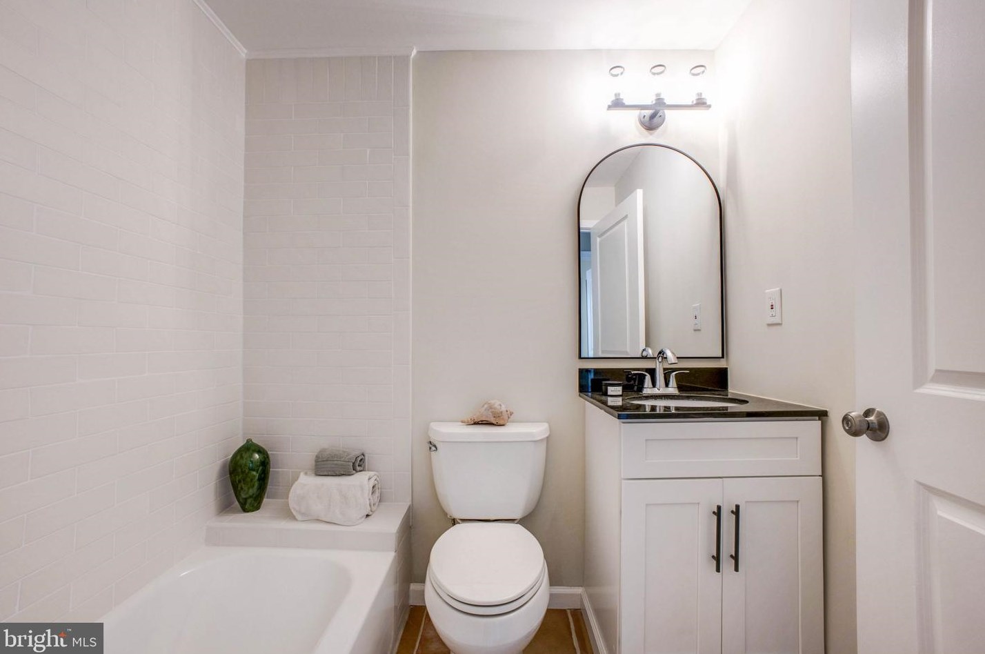 612 Drum Ave, Capitol Heights MD 20743-3950 exterior