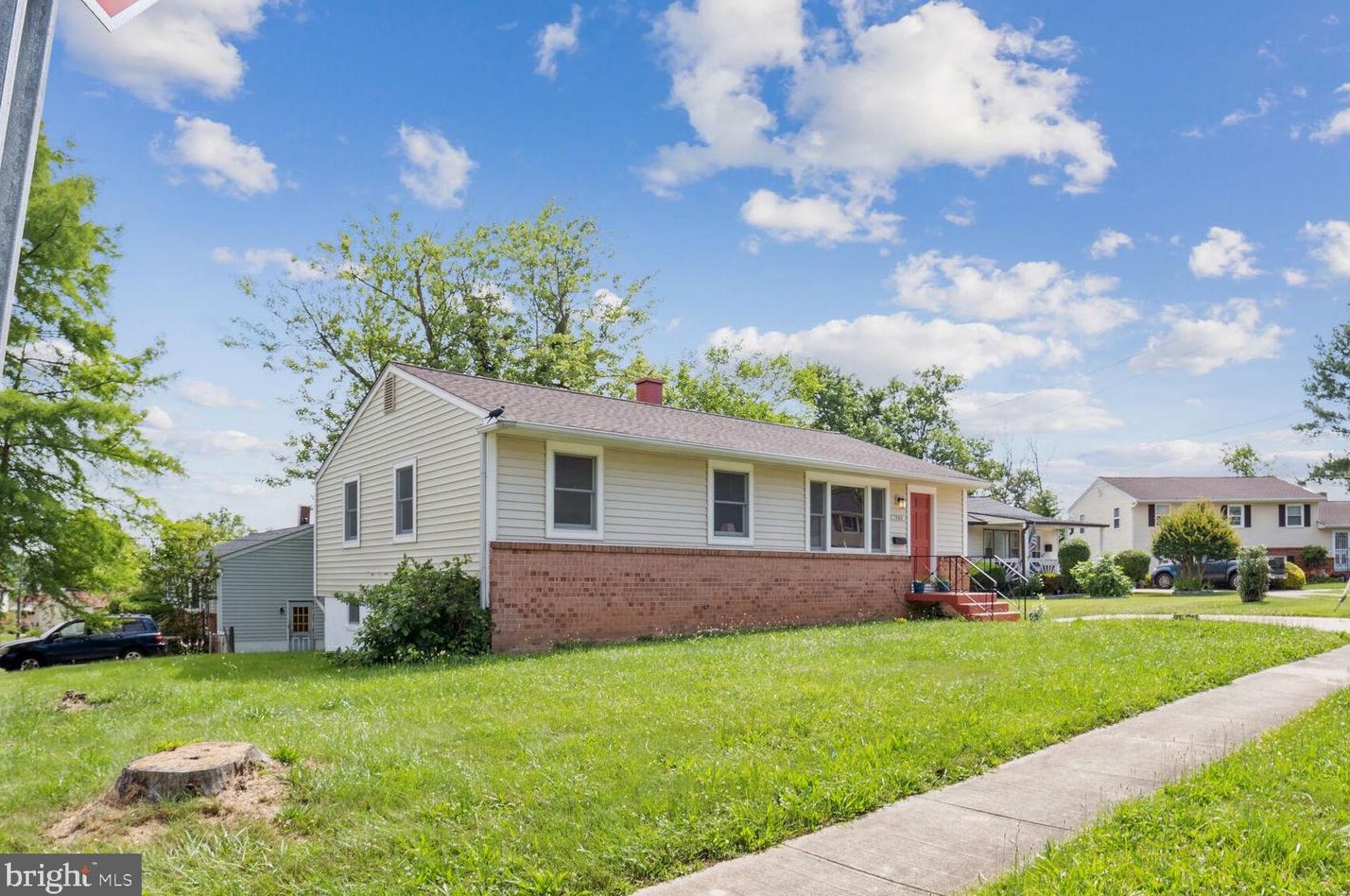 7500 Elbrook Ct, Lanham, MD 20706