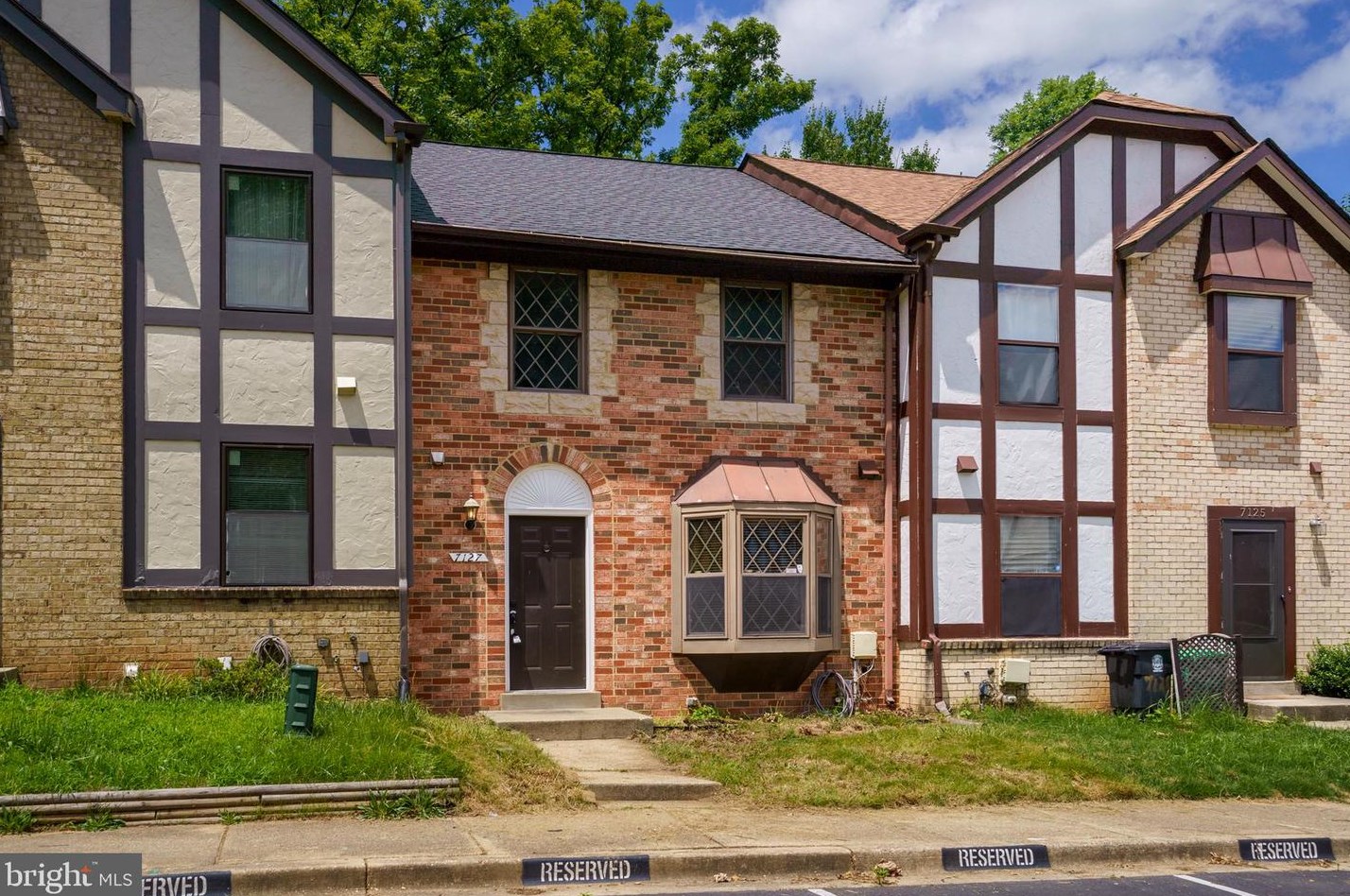 7127 Kurth Ln, Lanham, MD 20706