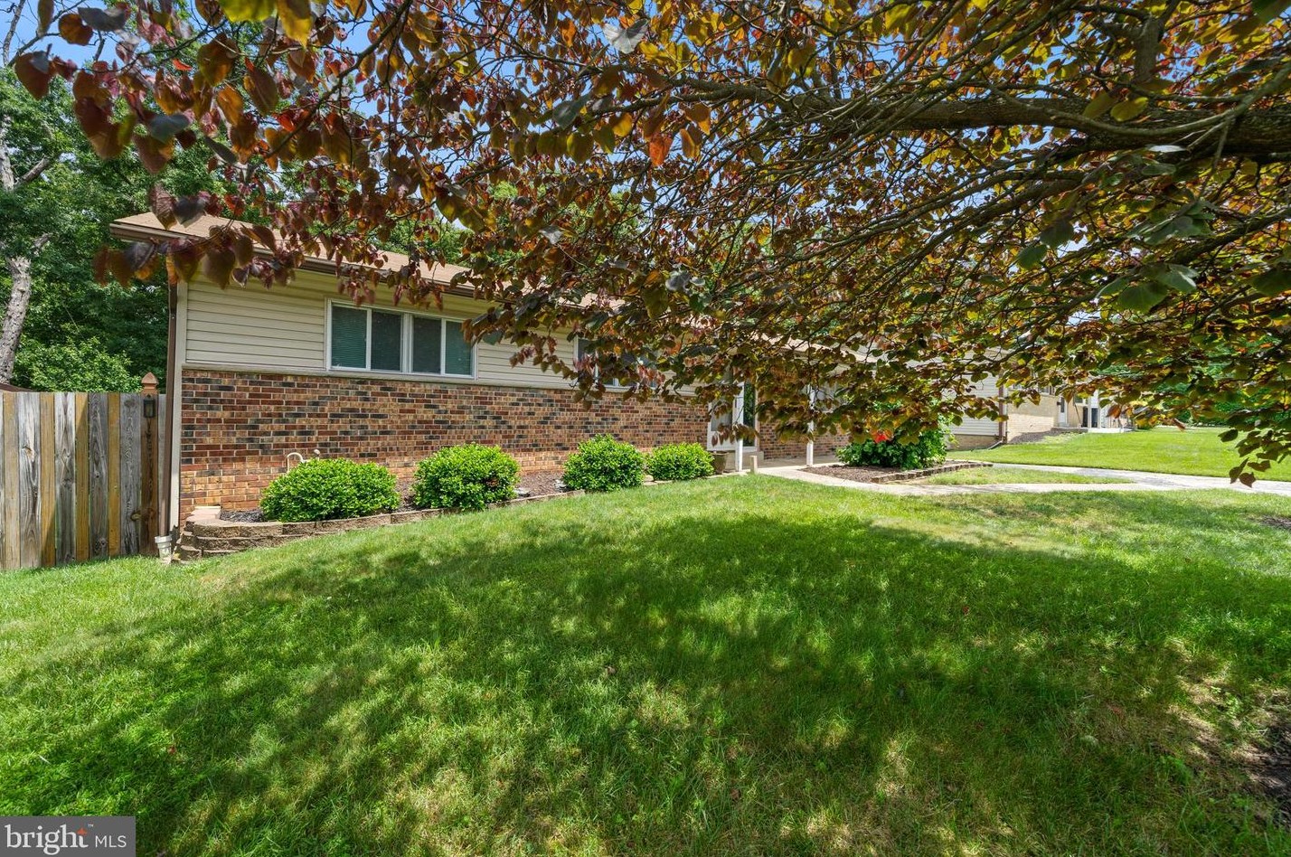 6311 Hardwood Dr, Lanham, MD 20706