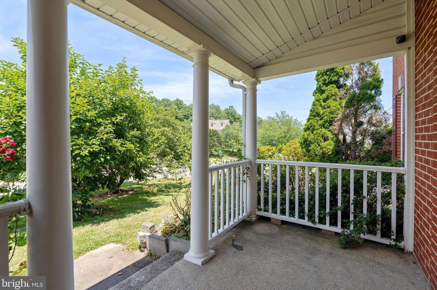1911 Hampshire Dr, Hyattsville, MD 20783