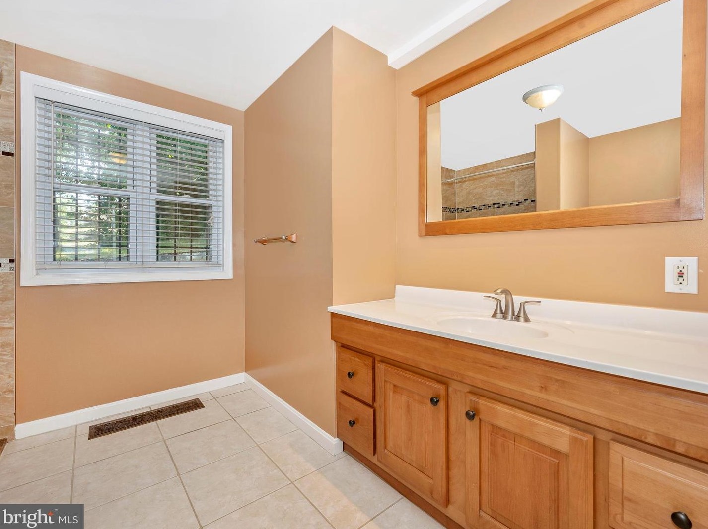 630 Capitol Heights Blvd, Capitol Heights MD  20743-2901 exterior