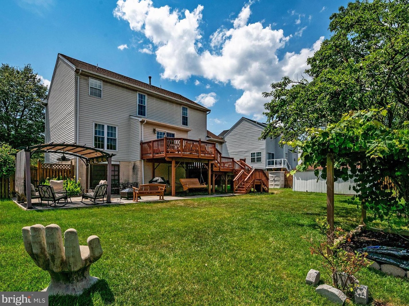 9812 Hummingbird Ln, Upper Marlboro, MD 20772