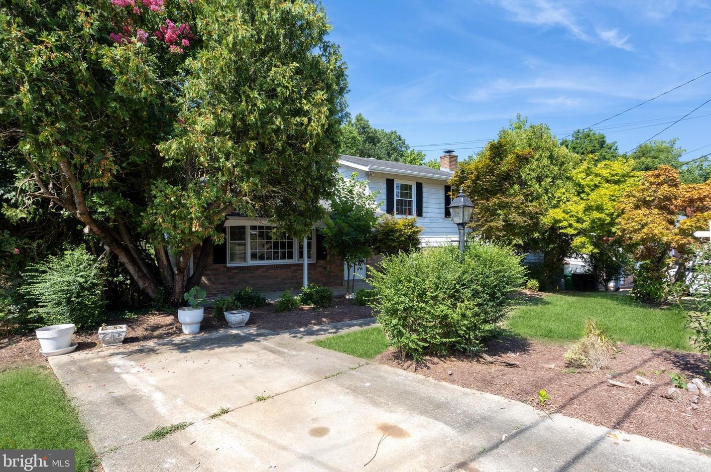 6511 Calmos St, Capitol Heights, MD 20743
