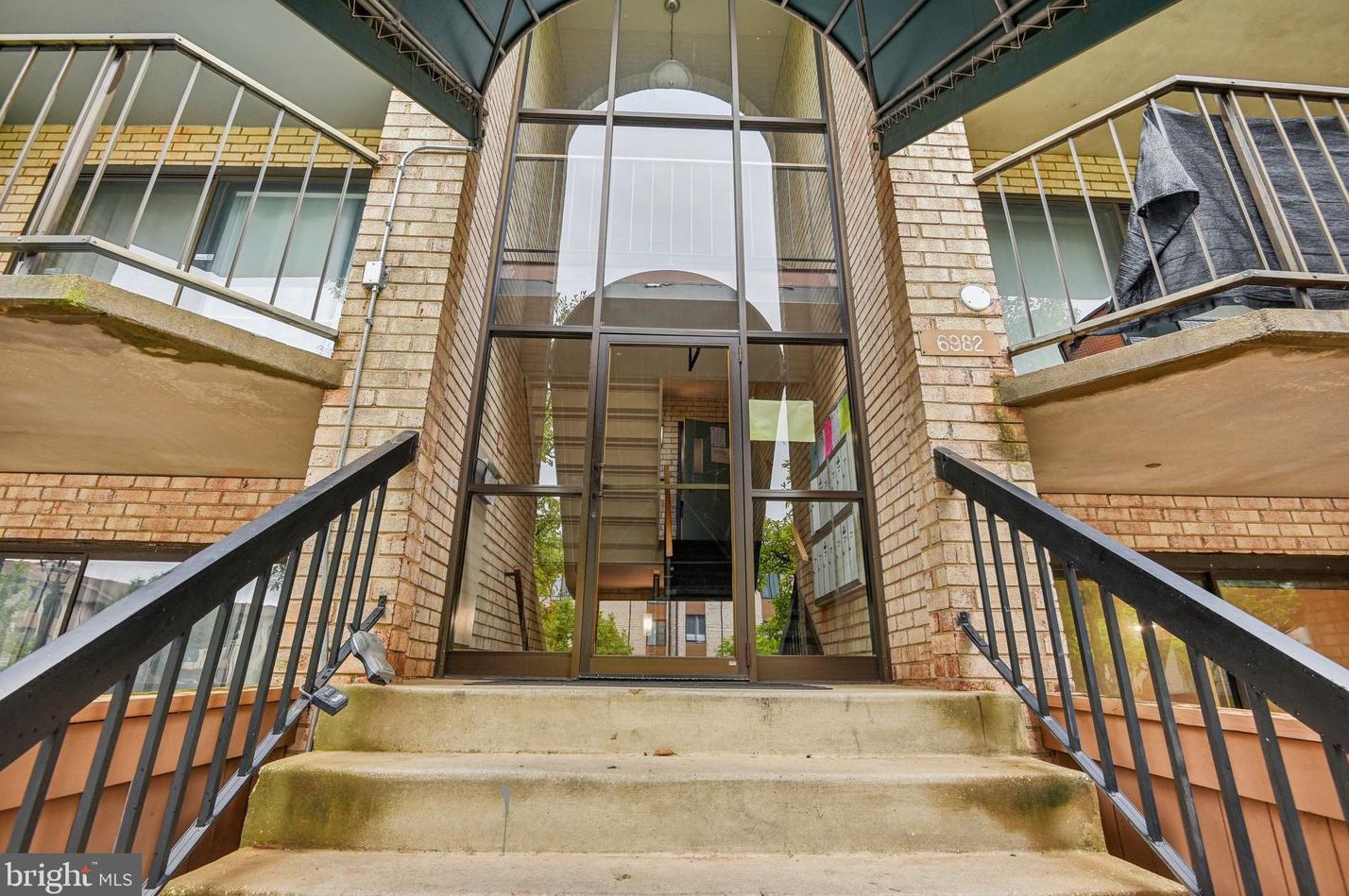 6982 Hanover Pkwy #201, Greenbelt, MD 20770