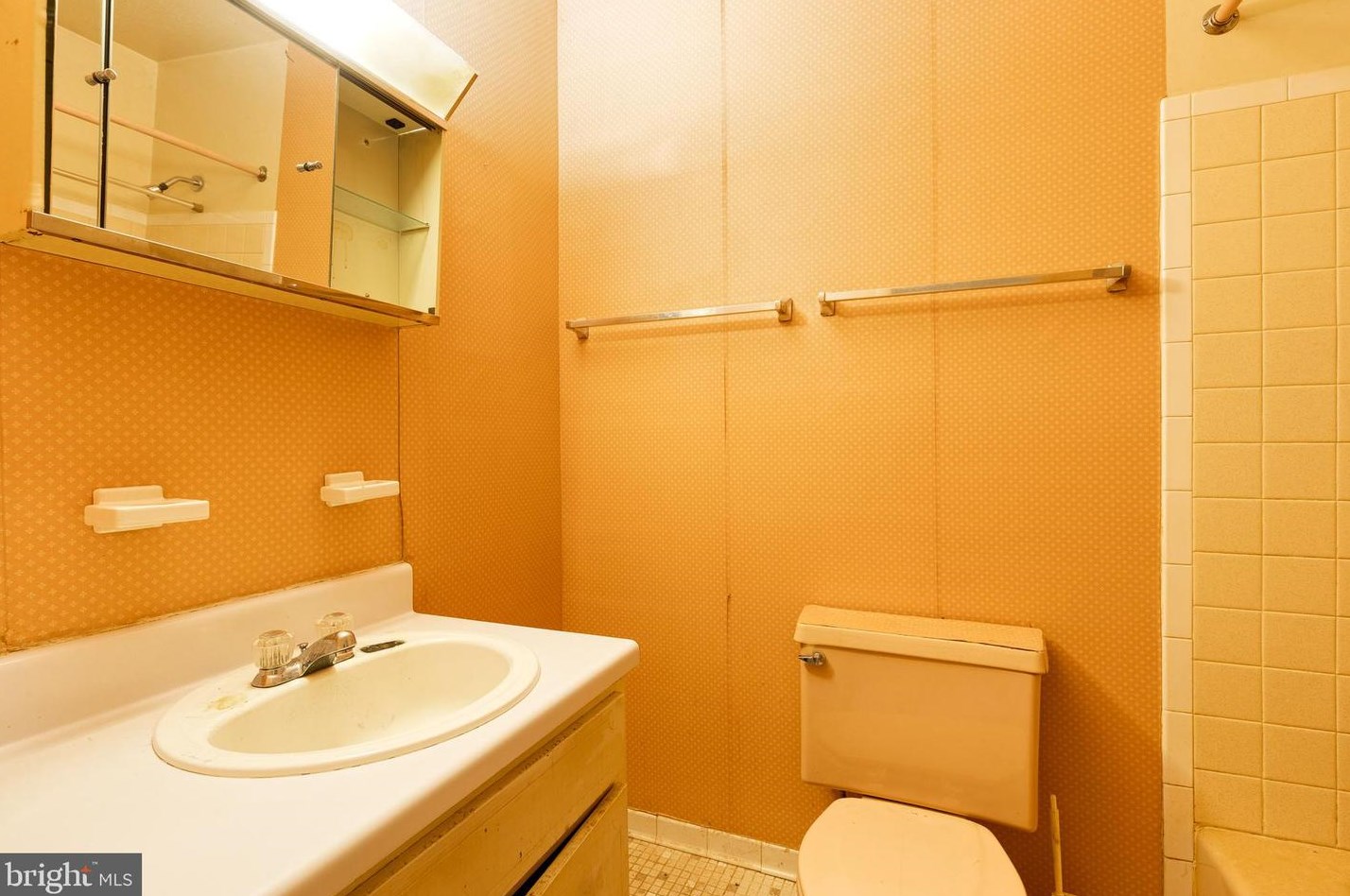 6117 Armor Dr, Clinton MD  20735-3411 exterior