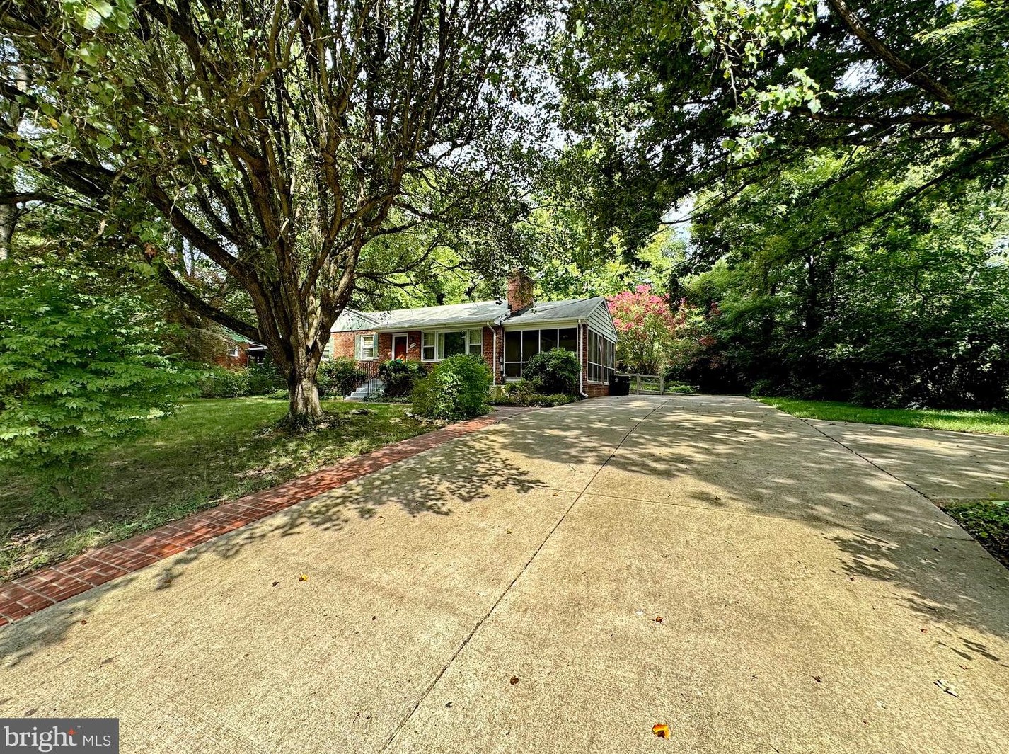 6000 Chris Mar Ave, Clinton, MD 20735