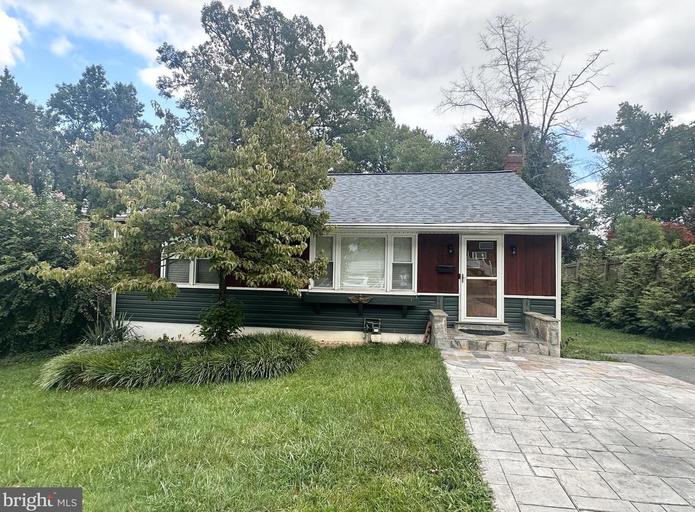 5505 75th Ave, Lanham, MD 20706