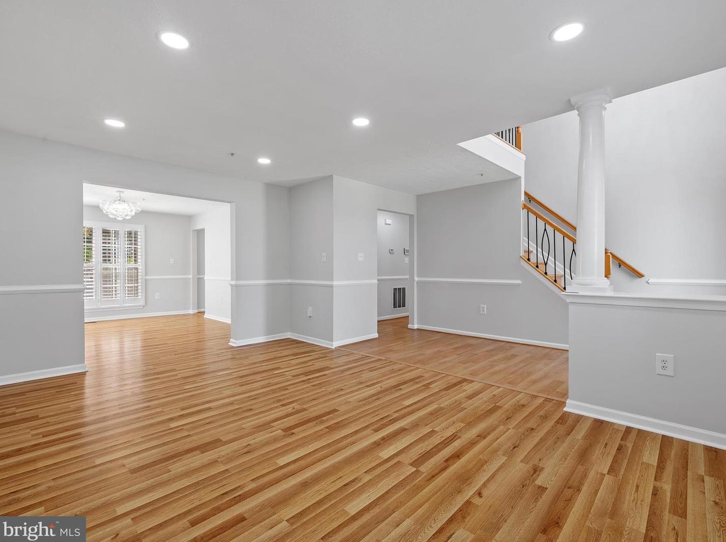 7505 Castle Rock Dr, Clinton MD  20735-1880 exterior