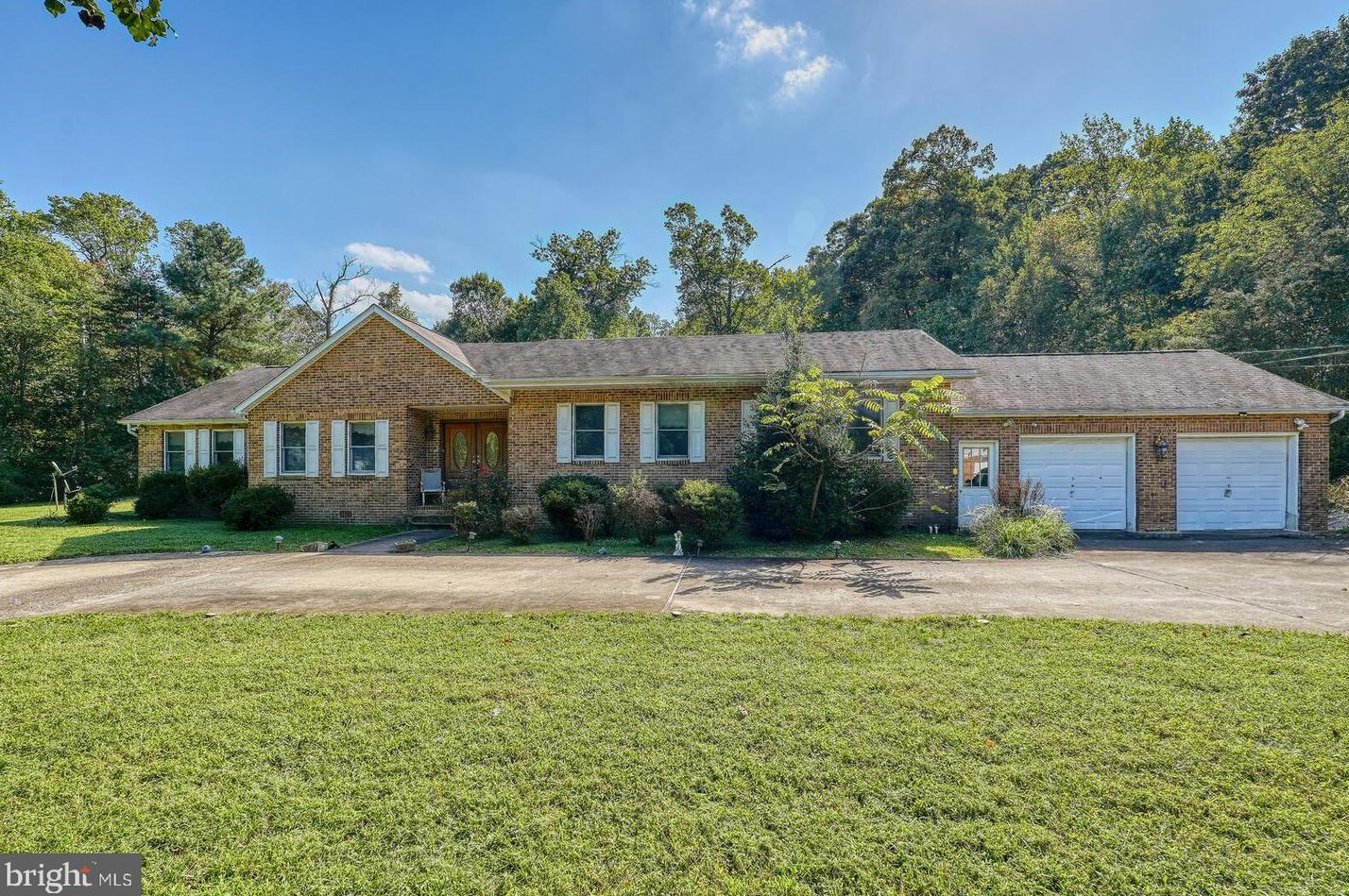 8407 Echo Ln, Clinton, MD 20735