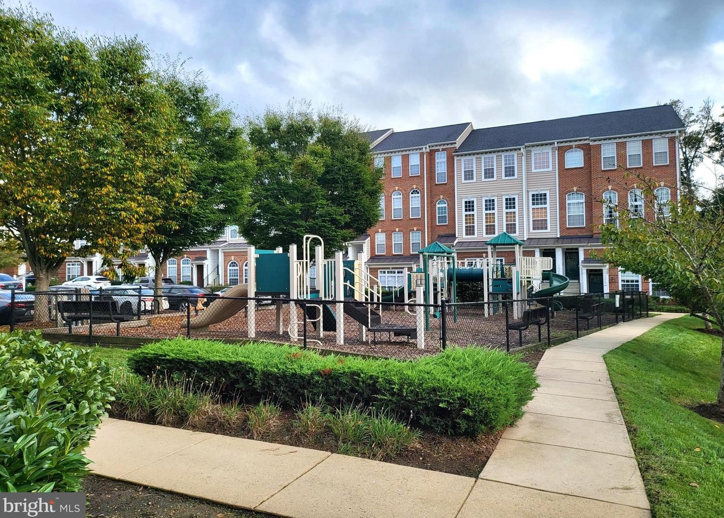 909 Pine Forest Ln #2006, Upper Marlboro, MD 20774