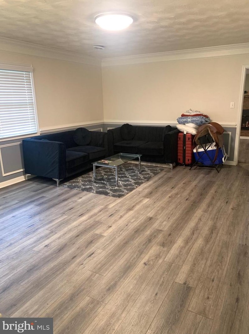 9400 Fontana Dr, Lanham, MD 20706