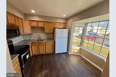 398 Harry S Truman Drive, Upper Marlboro, MD 20774 - Photo 14
