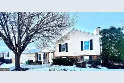 8017 Tiffany Lane, Lanham, MD 20706 - Photo 2