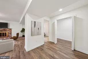 6205 Brooke Jane Dr, Clinton, MD 20735 - Photo 16