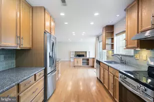 7913 Kara Ct, Greenbelt, MD 20770 - Photo 6