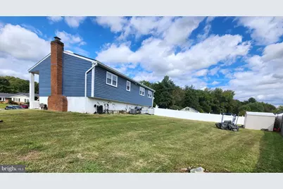 5209 Sumter Court, Clinton, MD 20735 - Photo 4