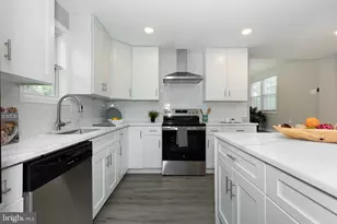 9520 48th Ave, College Park, MD 20740 - Photo 14