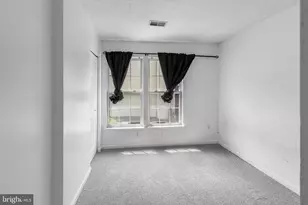 2033 S Anvil Ln, Temple Hills, MD 20748 - Photo 20