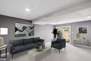 2033 S Anvil Ln, Temple Hills, MD 20748 - Photo 32