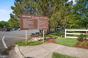 3439 St Robin Ln, Bowie, MD 20716 - Photo 44