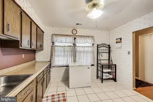 2205 Anvil Ln, Temple Hills, MD 20748 - Photo 4