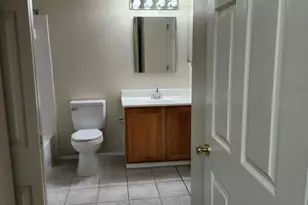 14100 Farnsworth Ln, Upper Marlboro, MD 20772 - Photo 12