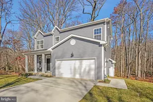 6100 Wesson Dr, Suitland, MD 20746 - Photo 2