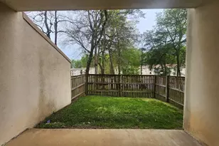 10135 Prince Pl, Upper Marlboro, MD 20774 - Photo 16