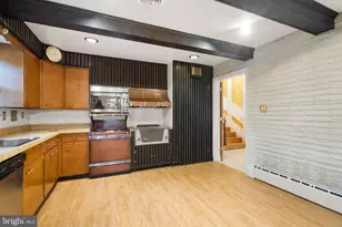 3804 Calverton Dr, Hyattsville, MD 20782 - Photo 12