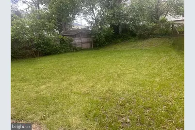 7507 Vanessa Court, Lanham, MD 20706 - Photo 4