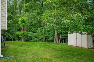 3716 Hill Park Dr, Temple Hills, MD 20748 - Photo 44