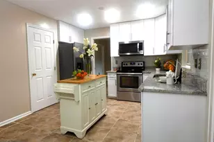 8307 Satinleaf Ct, Bowie, MD 20715 - Photo 4