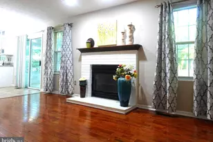 8307 Satinleaf Ct, Bowie, MD 20715 - Photo 18