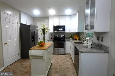 8307 Satinleaf Court, Bowie, MD 20715 - Photo 6