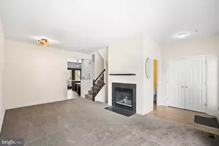 9807 Woodyard Cir, Upper Marlboro, MD 20772 - Photo 4