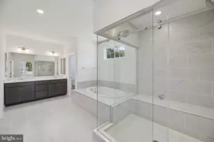 11701 Moriarty Ct, Bowie, MD 20720 - Photo 12