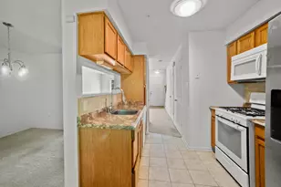 9917 Raintree Way, Clinton, MD 20735 - Photo 10