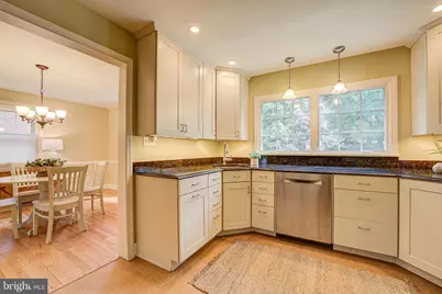 6717 44th Avenue, Hyattsville, MD 20782 - Photo 8