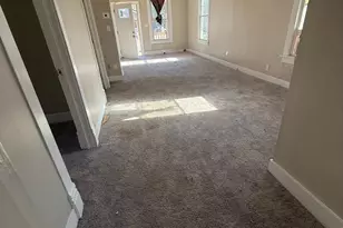 208 68th Pl, Capitol Heights, MD 20743 - Photo 2