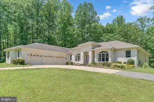 13716 Molly Berry Rd, Brandywine, MD 20613 - Photo 1