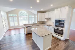 8117 Grayden Ln, Brandywine, MD 20613 - Photo 18